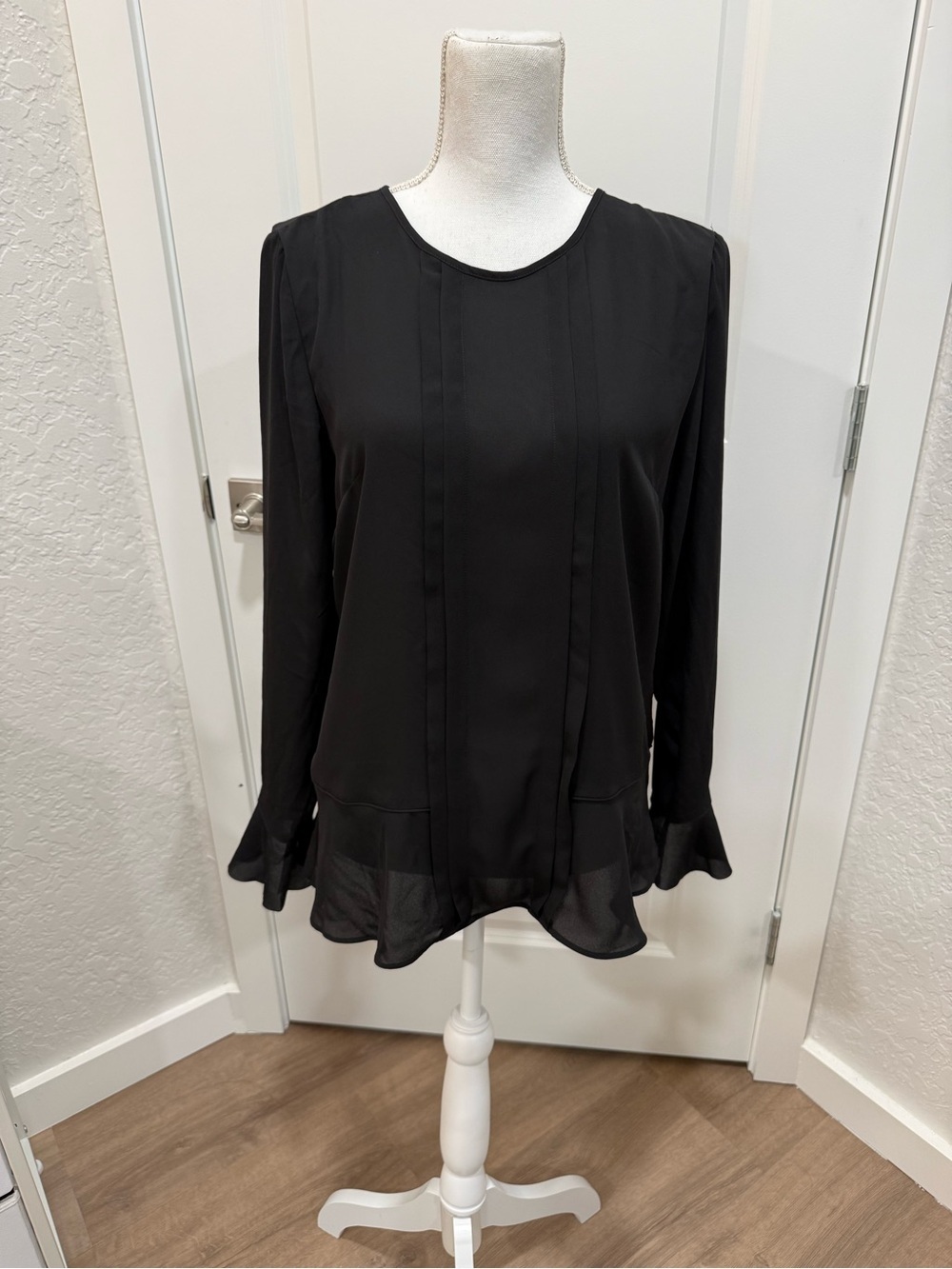 Banana Republic May Flounce Long Sleeve Blouse Sheer Solid Black Size Medium